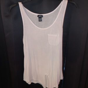 loose white tank top